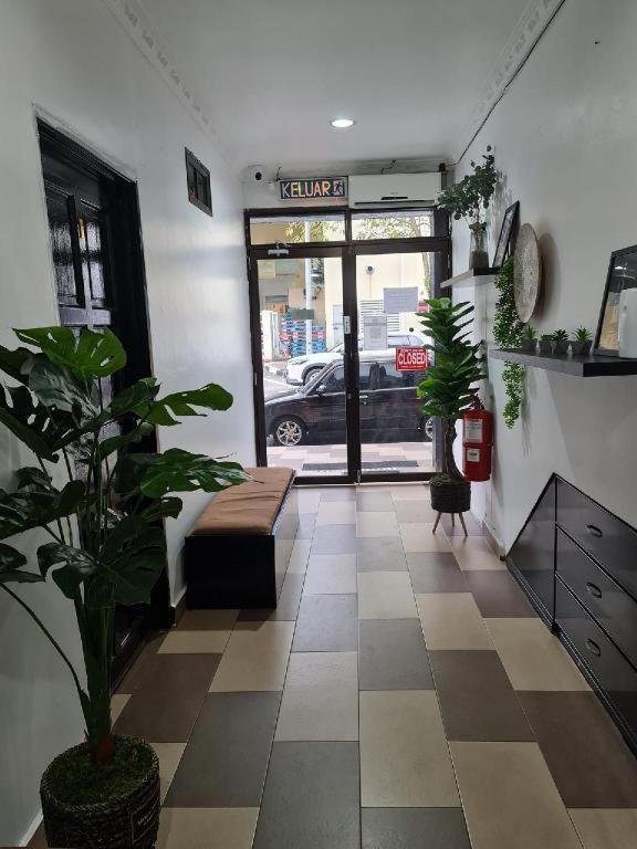 Oyo 90936 Hotel Manjoi Inn ايبوه المظهر الخارجي الصورة