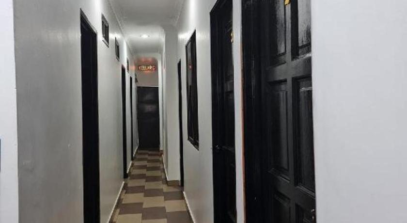 Oyo 90936 Hotel Manjoi Inn ايبوه المظهر الخارجي الصورة