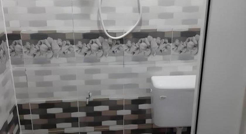 Oyo 90936 Hotel Manjoi Inn ايبوه المظهر الخارجي الصورة